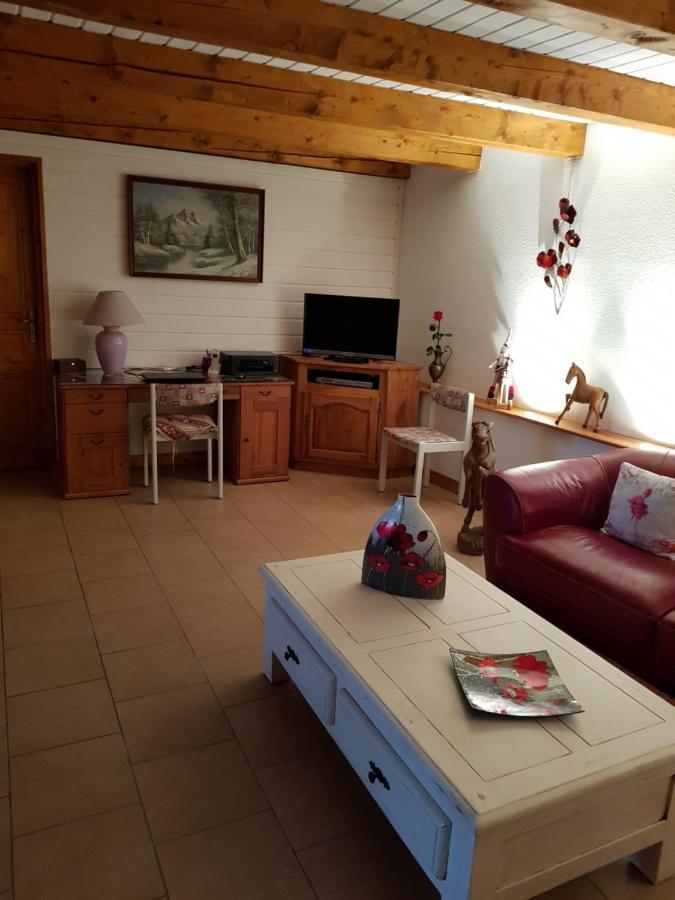 Bed and Breakfast La Varenne à Lachapelle-Graillouze Extérieur photo